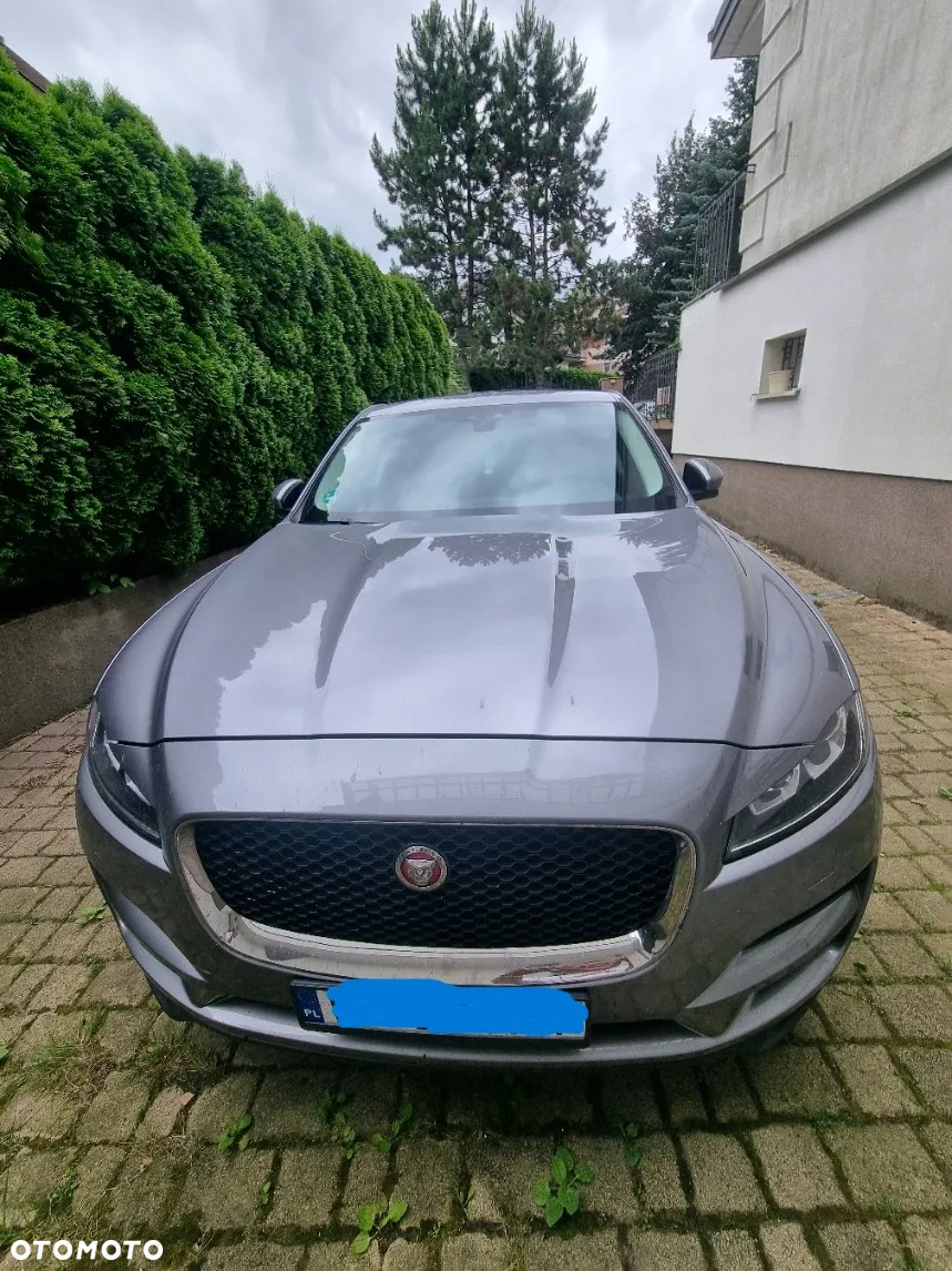 Jaguar F-Pace 2.0 i4D AWD R-Sport - 3