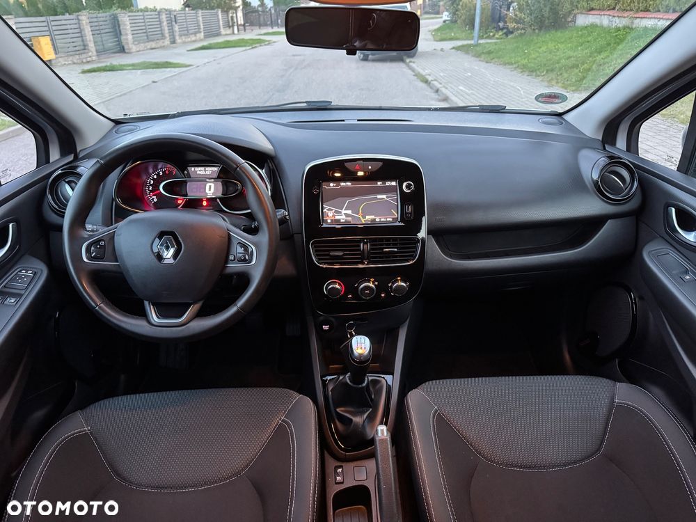 Renault Clio - 7