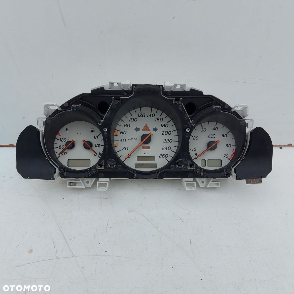 LICZNIKI ZEGARY MERCEDES SLK W170 R170 ORYGINAL DEMONTAZ 1705404111