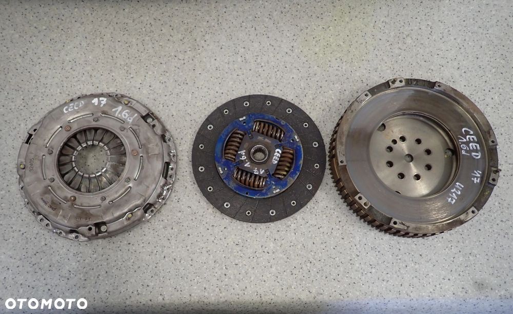 KIA CEED II HYUNDAI I30 II 1.6 CRDI 12-17 KOŁO ZAMACHOWE TARCZA DOCISK - 11