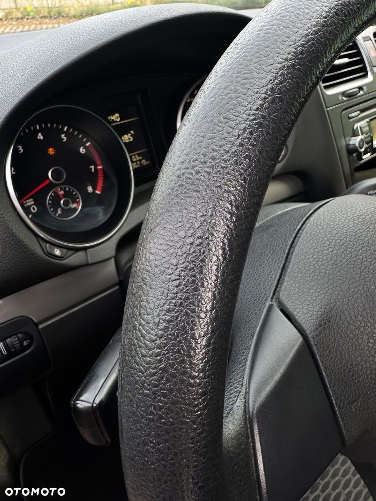 Volkswagen Golf 1.4 MATCH - 14