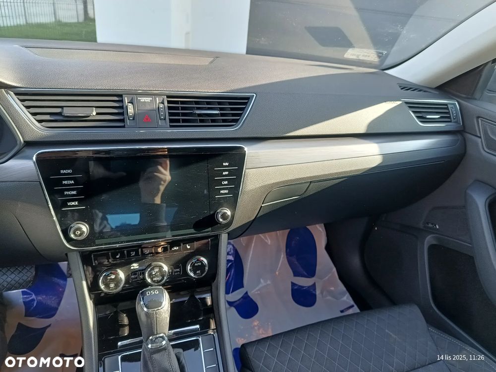 Skoda Superb 2.0 TDI Style DSG7 - 20