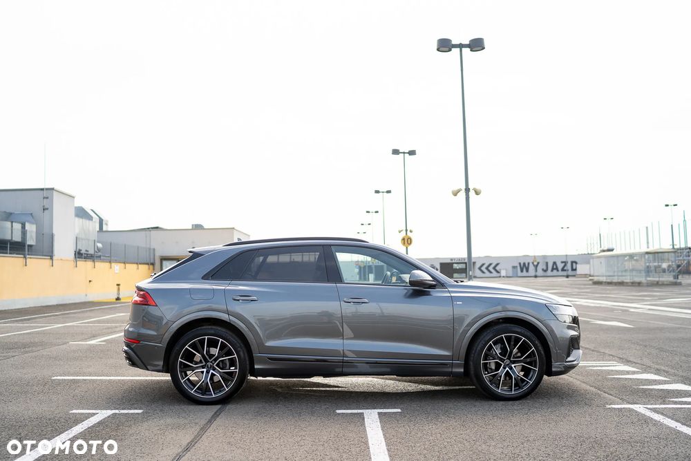 Audi Q8 50 TDI mHEV Quattro Black Edition Tiptronic - 16