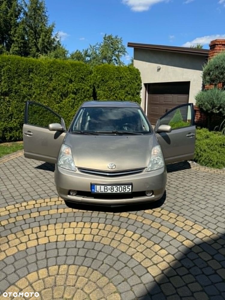 Toyota Prius 1.5 VVT-i Sol - 8