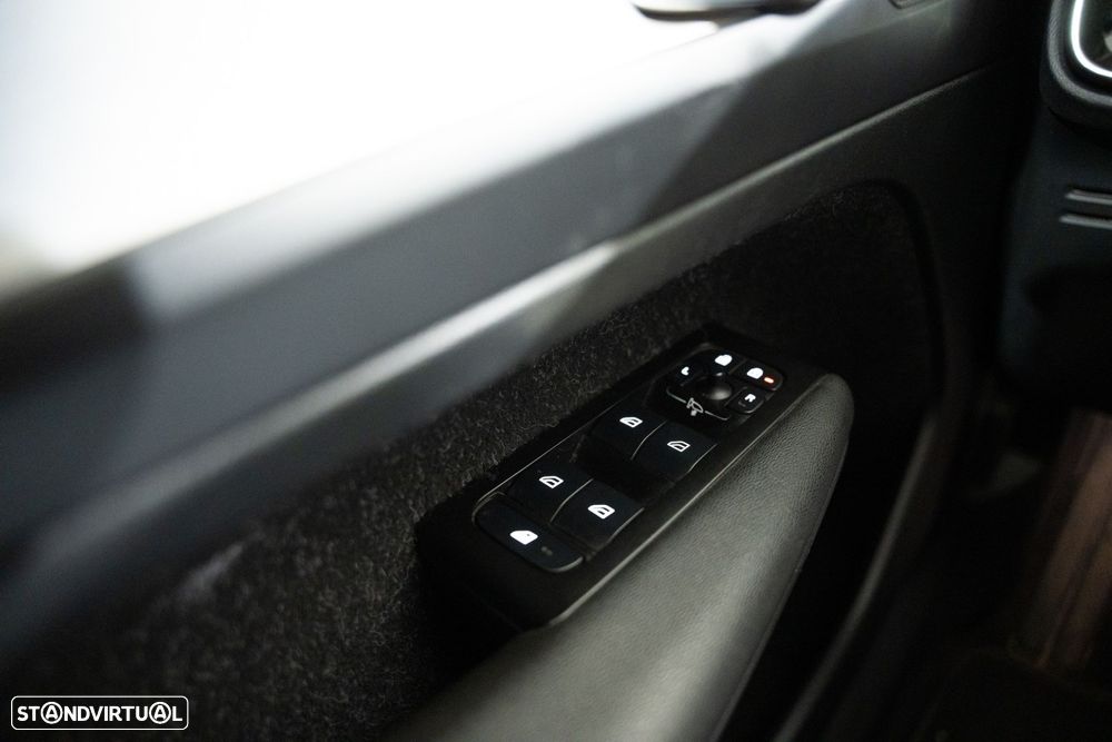 Volvo XC 40 1.5 T5 PHEV Inscription Expression - 16