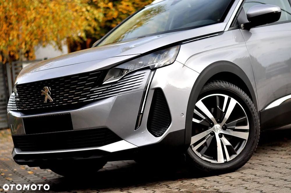 Peugeot 5008 1.2 PureTech Allure S&S - 4