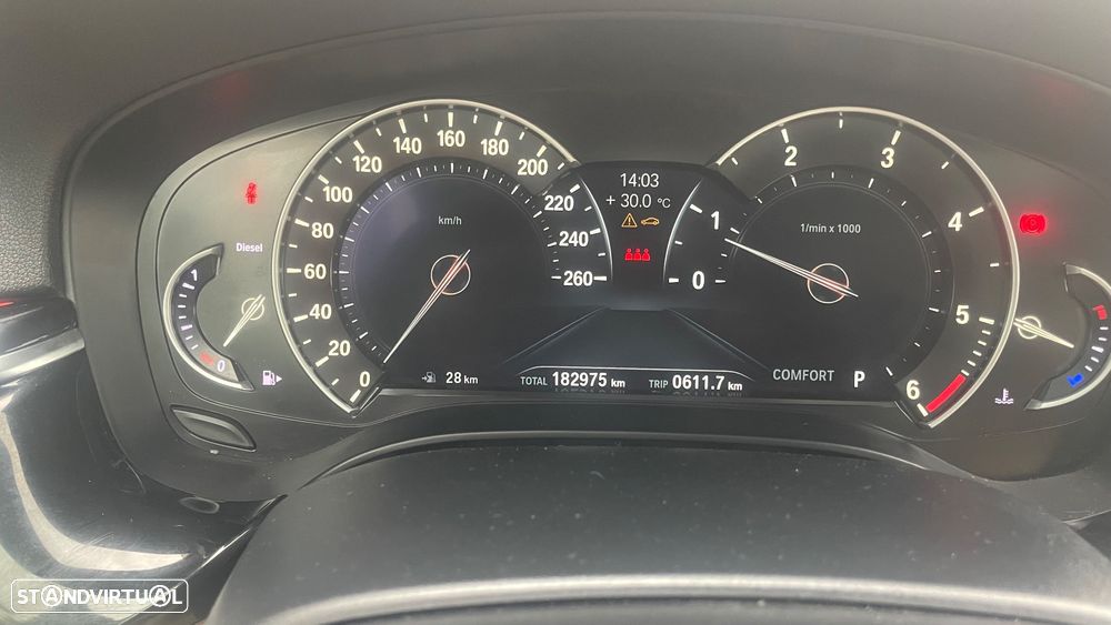 BMW 520 d Line Luxury Auto - 12