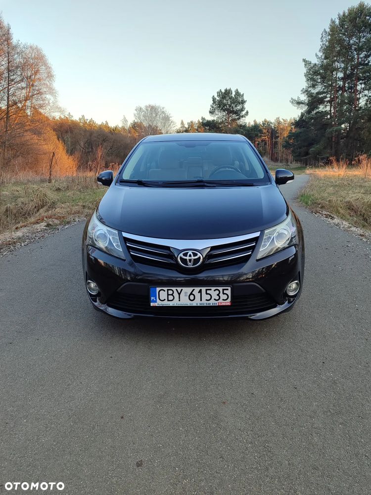 Toyota Avensis 1.8 Premium - 2