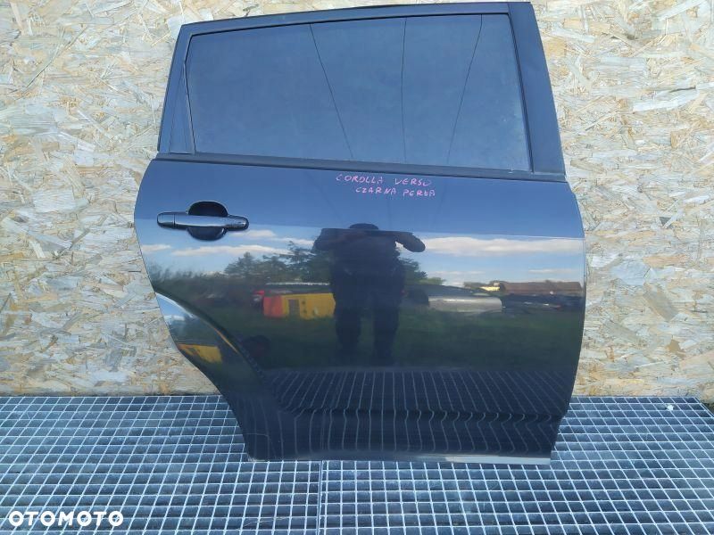 DRZWI PRAWE TYLNE TYŁ CZARNA PERŁA TOYOTA COROLLA VERSO 07R TOYOTA OE