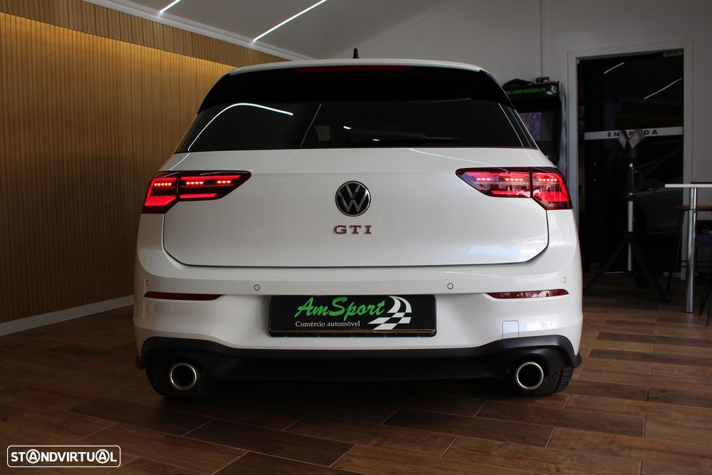 VW Golf 2.0 TSI GTI DSG - 22