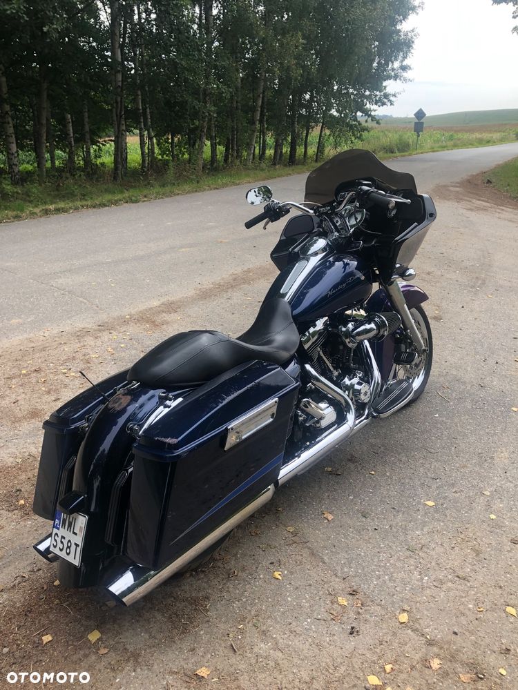 Harley-Davidson Touring Road Glide - 23