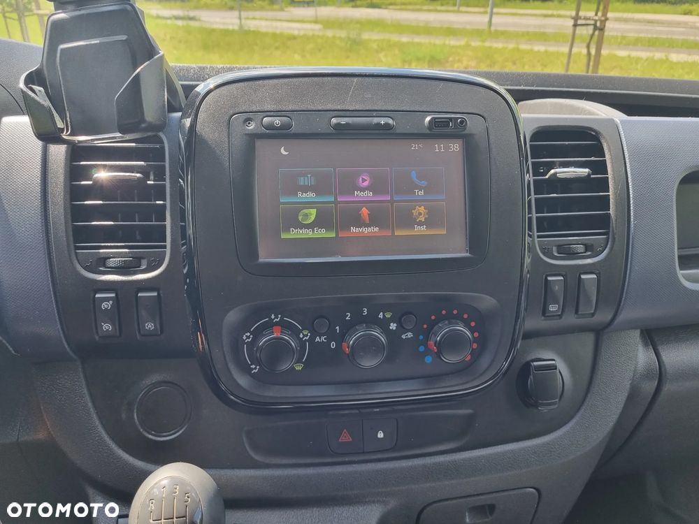 Renault Trafic - 13