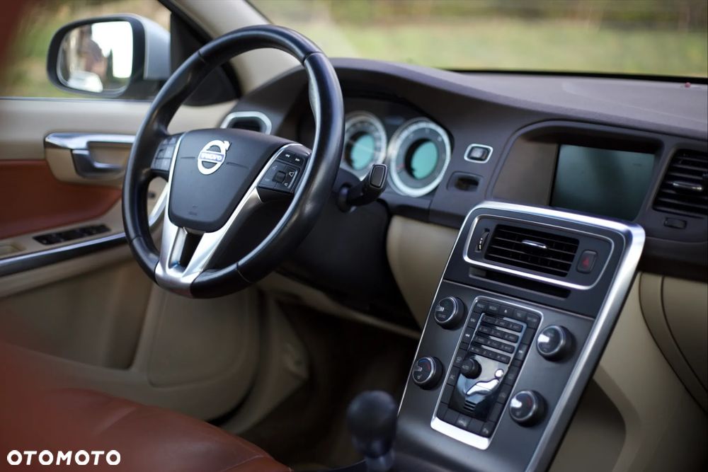 Volvo S60 - 9