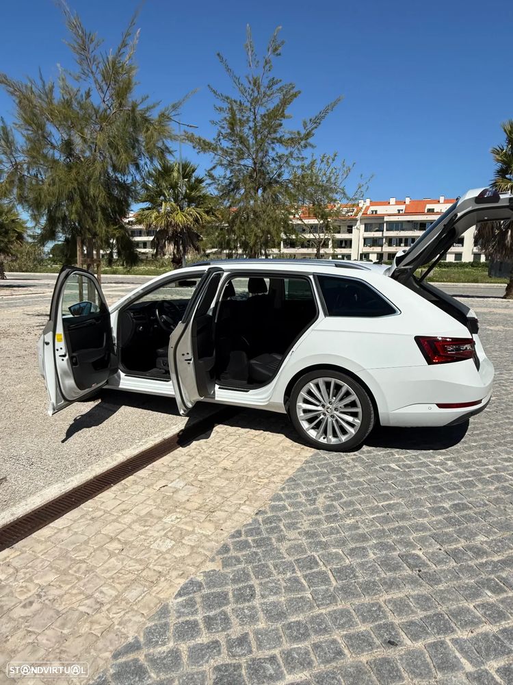 Skoda Superb Break 2.0 TDI Laurin&Klement DSG - 10