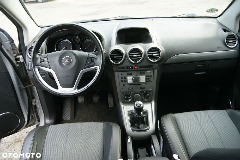 Opel Antara - 12