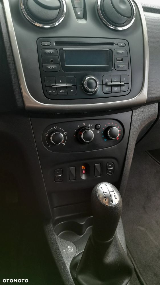Dacia Sandero - 14