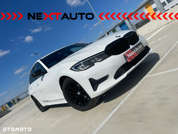BMW Seria 3 320i xDrive Advantage sport