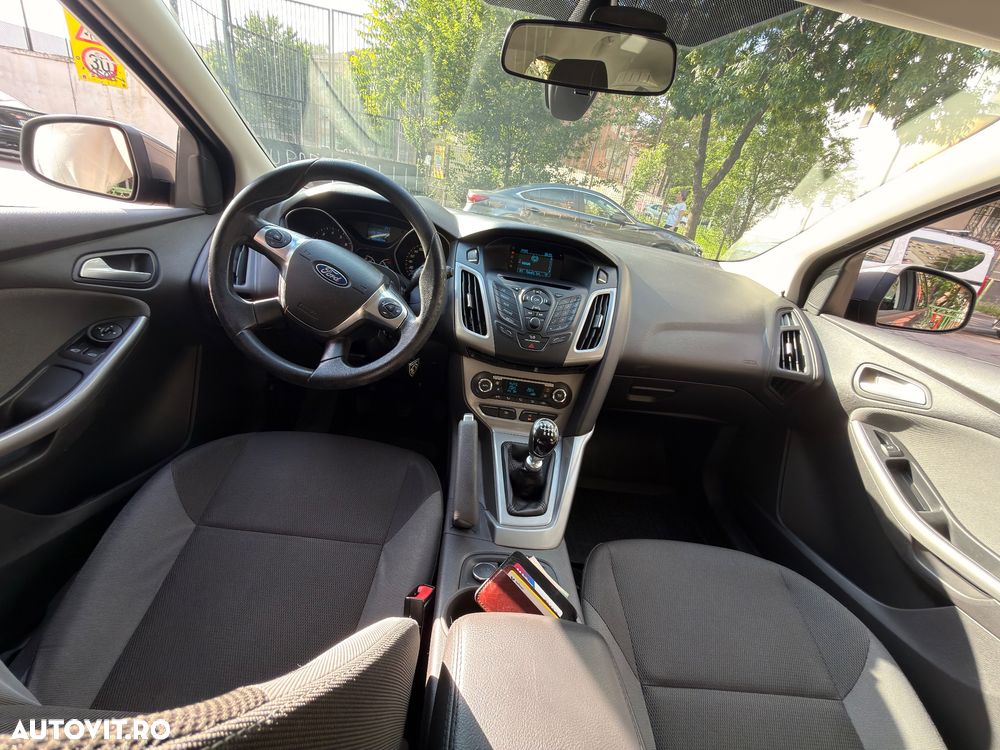 Ford Focus 1.6 EcoBoost Start Stop Trend - 6