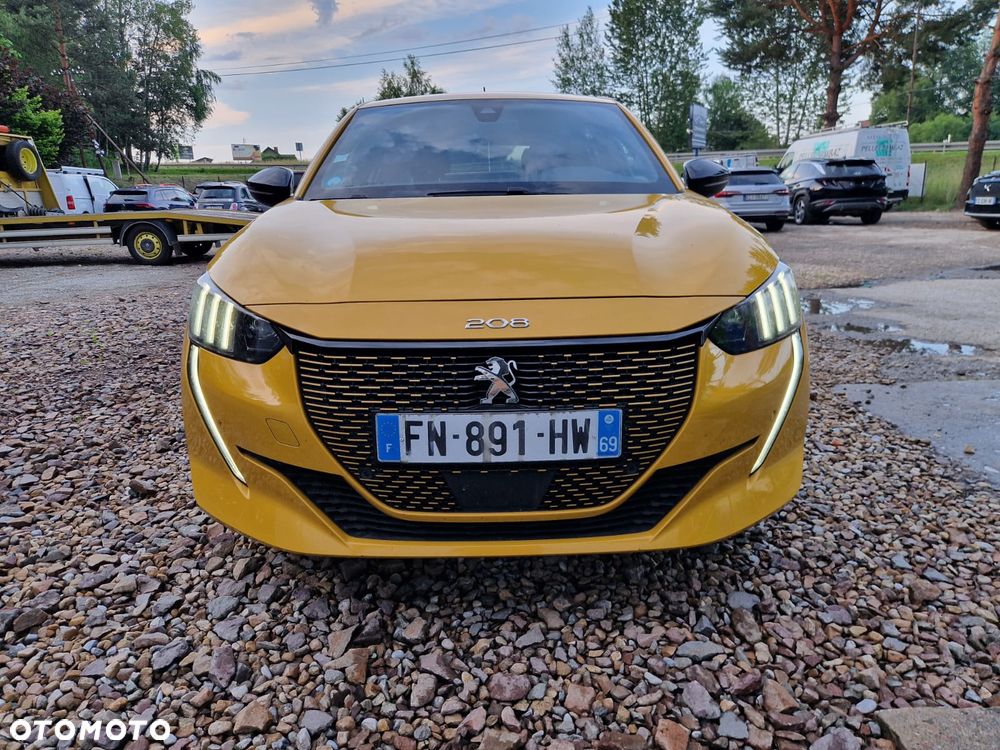 Peugeot 208 - 7