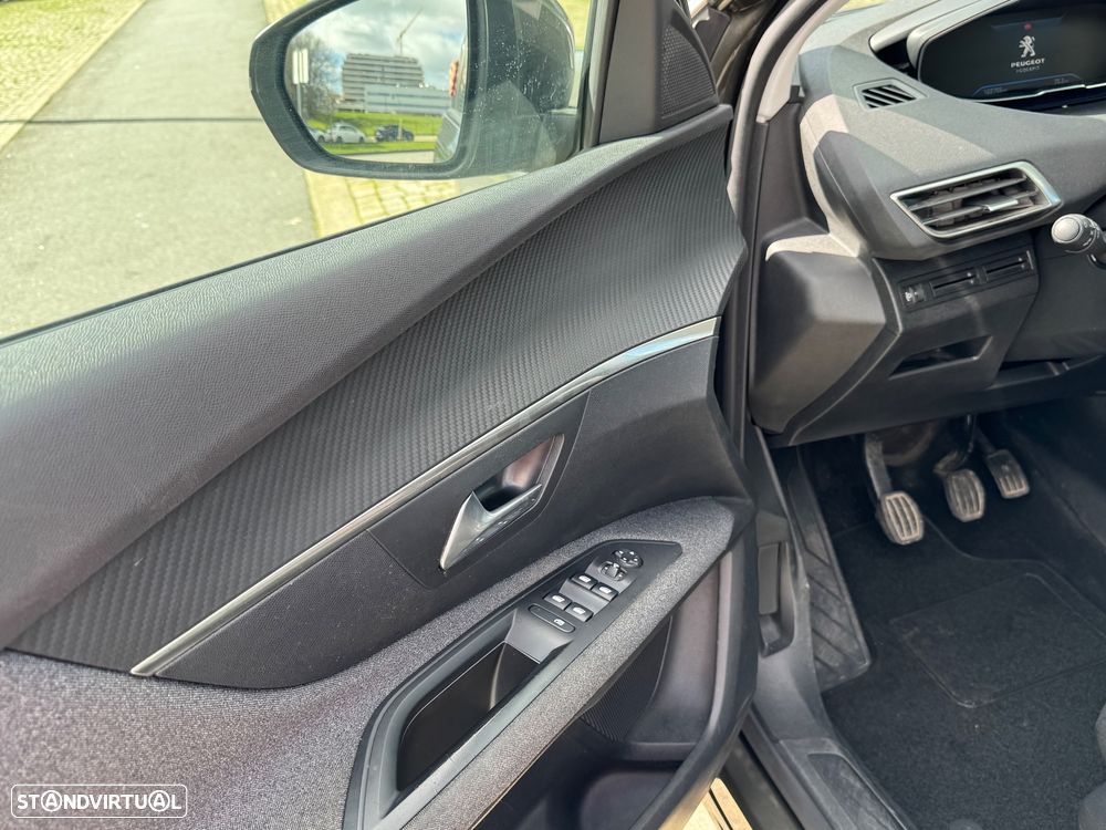 Peugeot 3008 1.5 BlueHDi Active Pack - 5