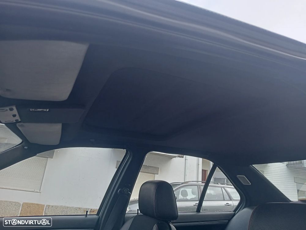 BMW 318 tds Touring - 2