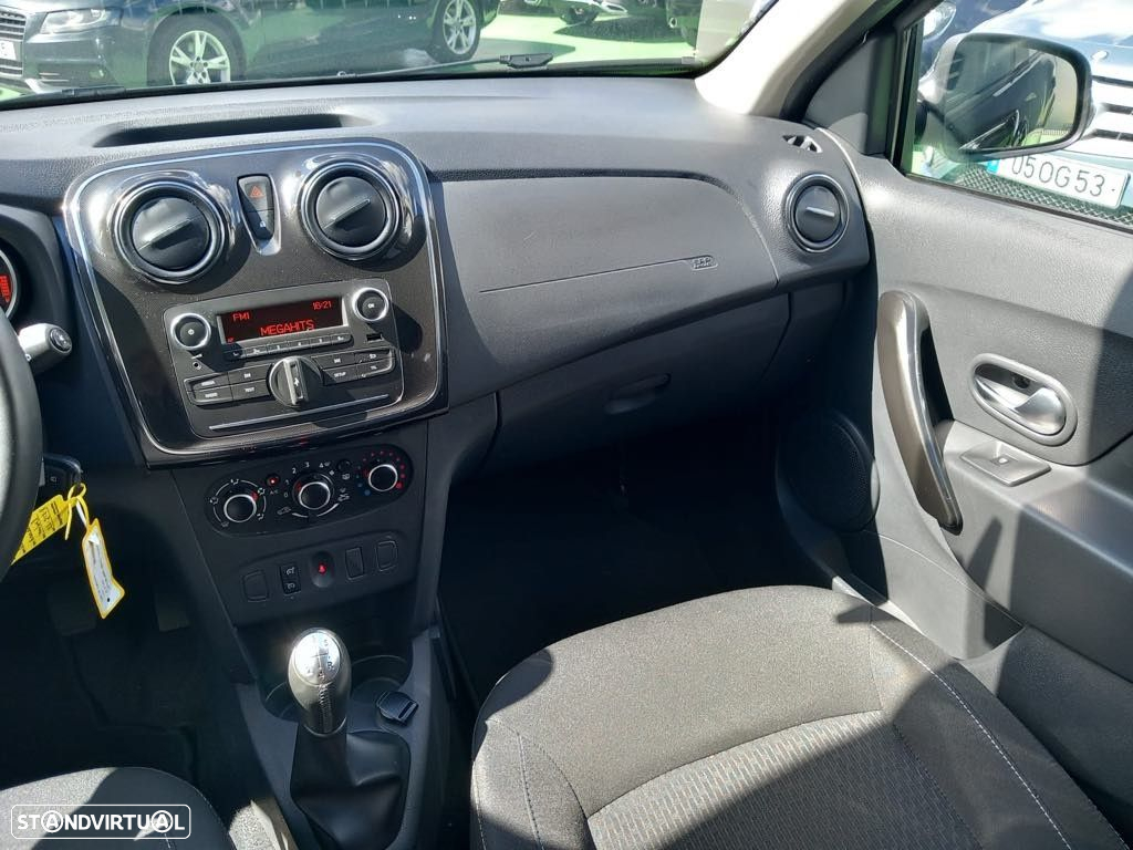 Dacia Sandero 1.0 SCe Comfort - 12