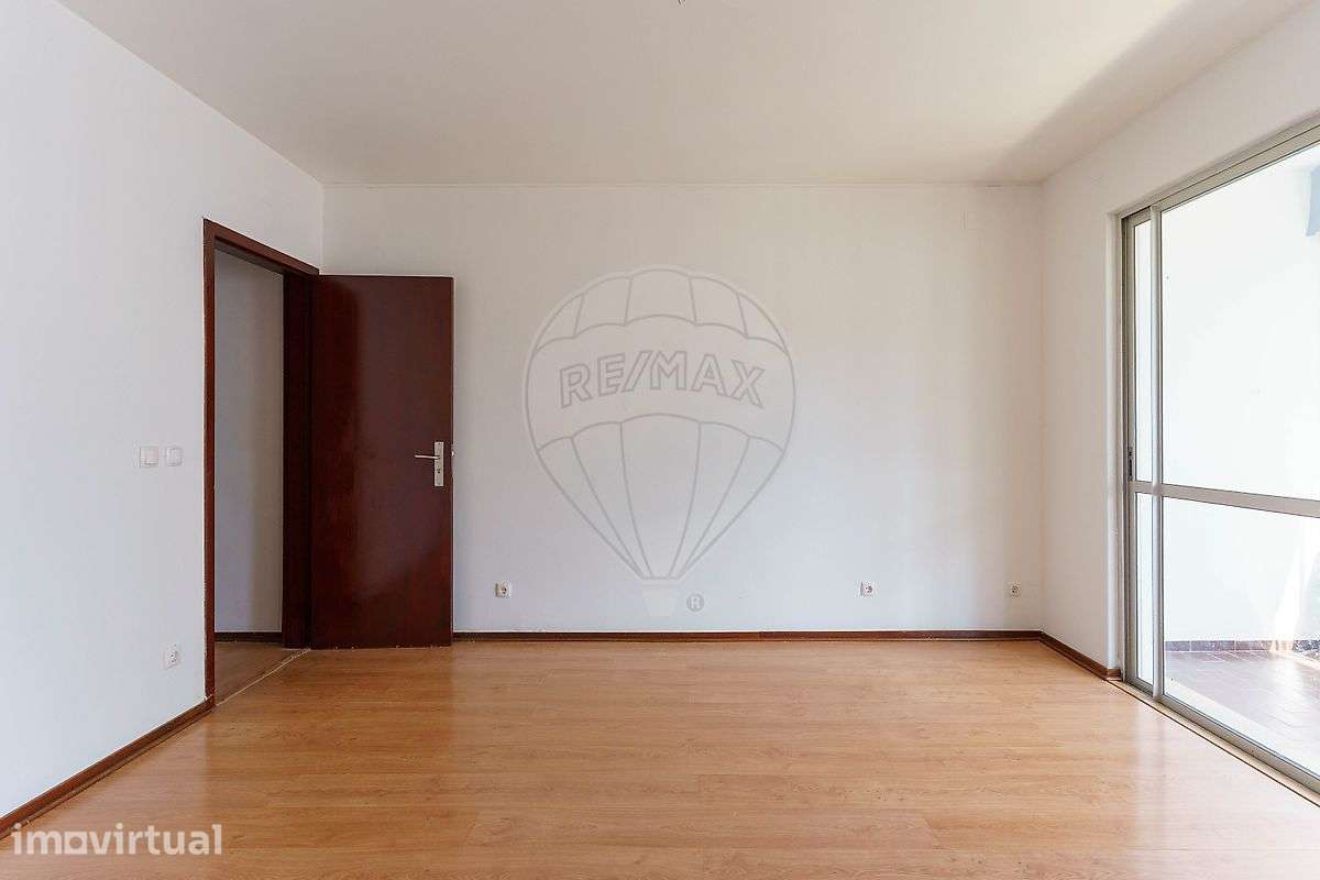 Apartamento T4 para arrendamento - Grande imagem: 2/50