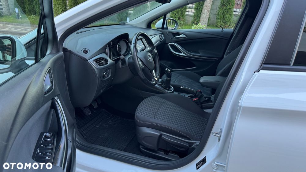 Opel Astra - 21