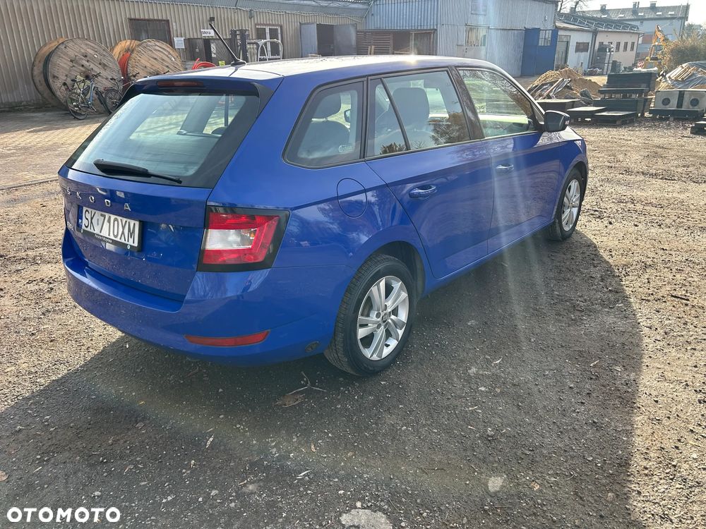 Skoda Fabia 1.0 Ambition - 4