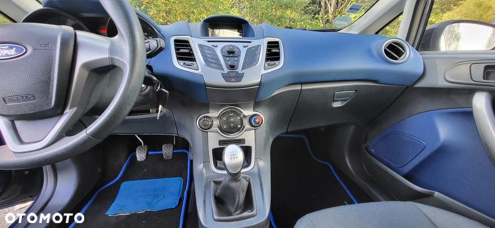 Ford Fiesta 1.25 SYNC Edition - 19