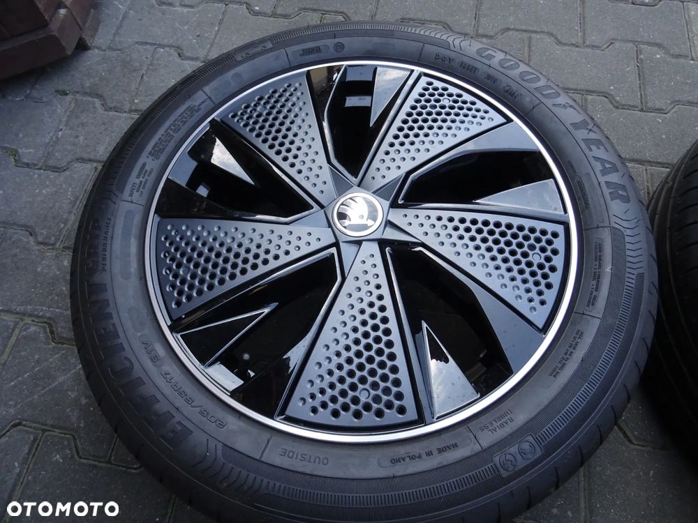 5x112x57 6,5Jx17 ET40 Skoda Koła letnie - 6