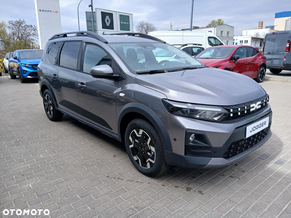 Dacia Jogger 1.0 TCe 110 Journey 7os - 4