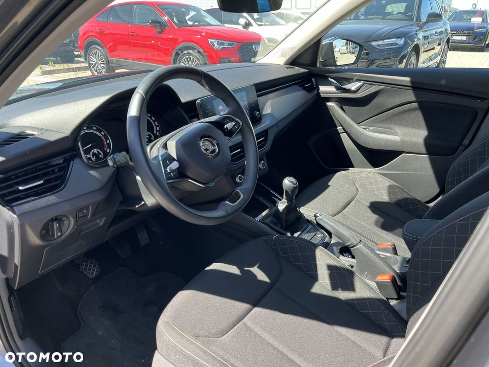 Skoda Kamiq 1.0 TSI Ambition - 10