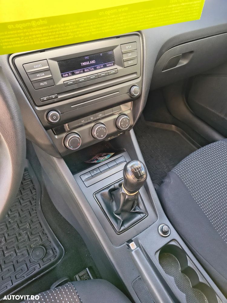 Skoda Octavia 1.2 TSI Ambiente - 3