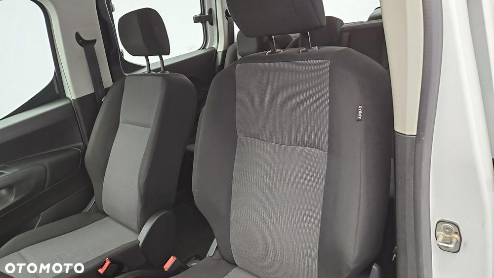 Peugeot Rifter 1.5 BlueHDI Active Pack S&S - 11