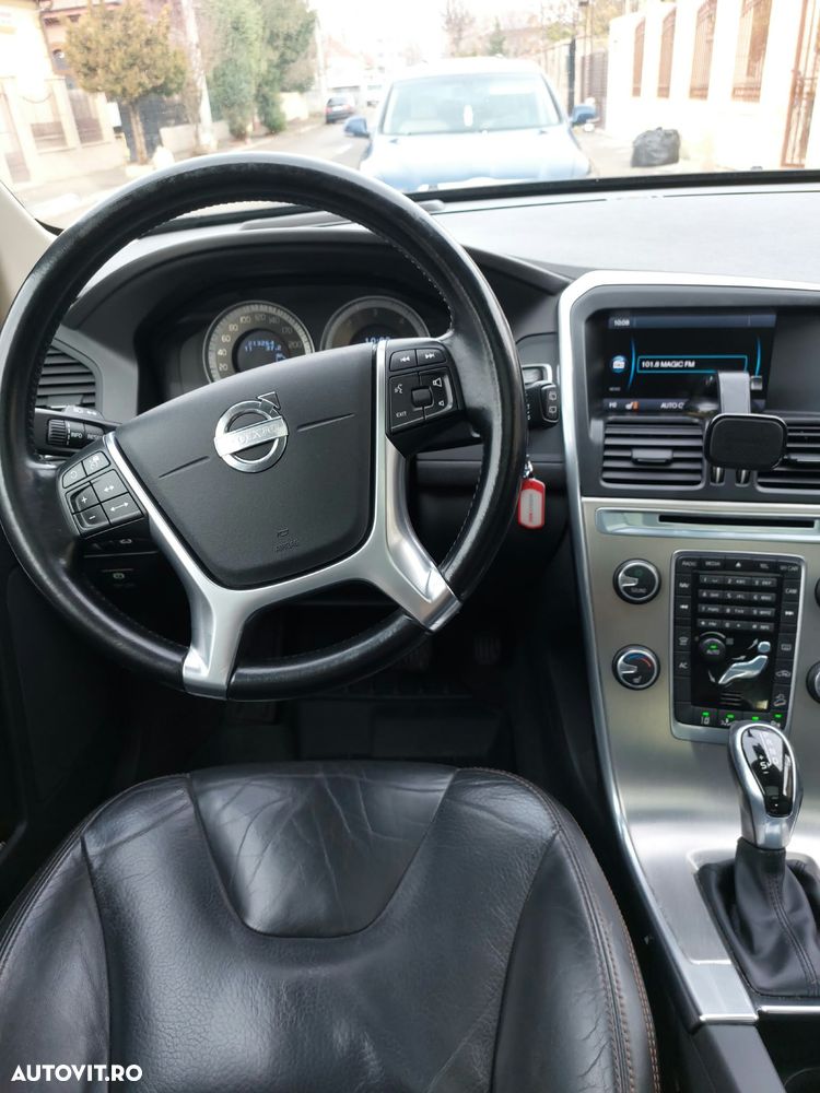 Volvo XC 60 - 11