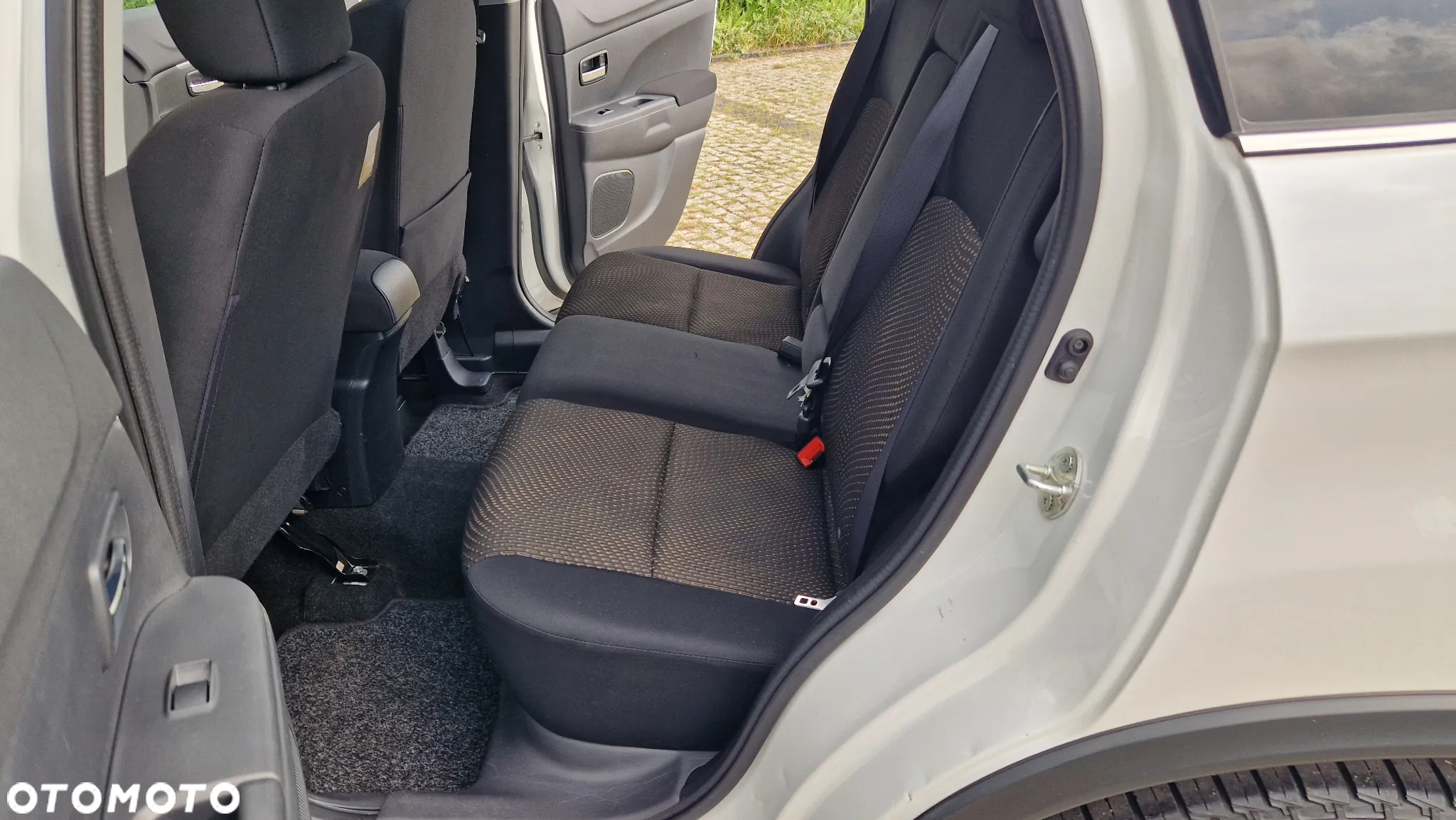 Mitsubishi ASX 1.6 Invite Navi - 23