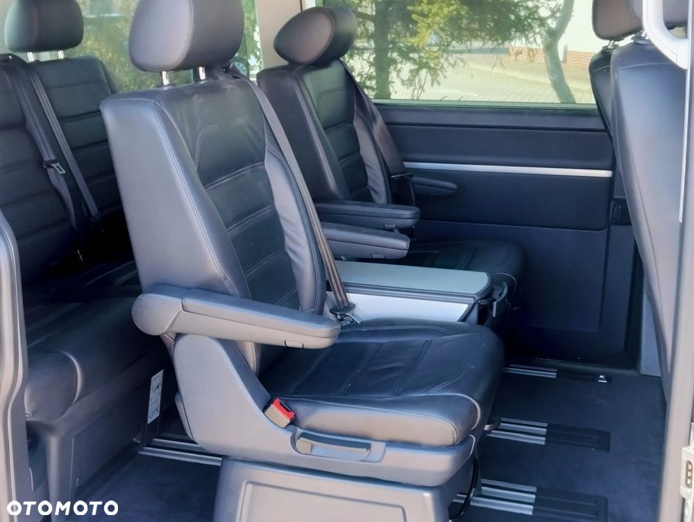 Volkswagen Multivan 2.0 TDI L1 Highline DSG - 11