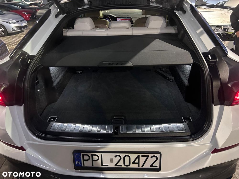 BMW X6 - 11