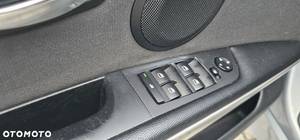 BMW Seria 3 320d - 7