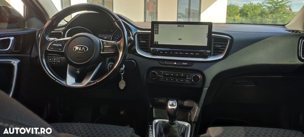 Kia Ceed - 7
