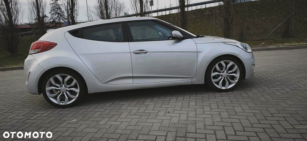 Hyundai Veloster 1.6 GDI Style - 3