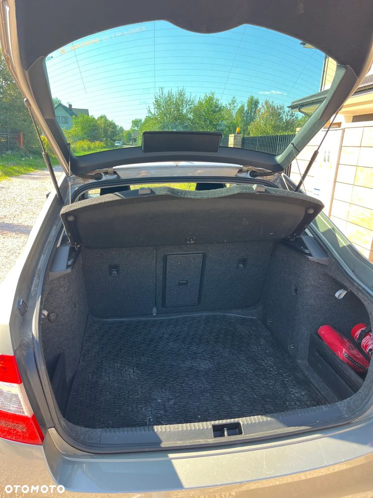 Skoda Octavia 1.4 TSI Style DSG - 24