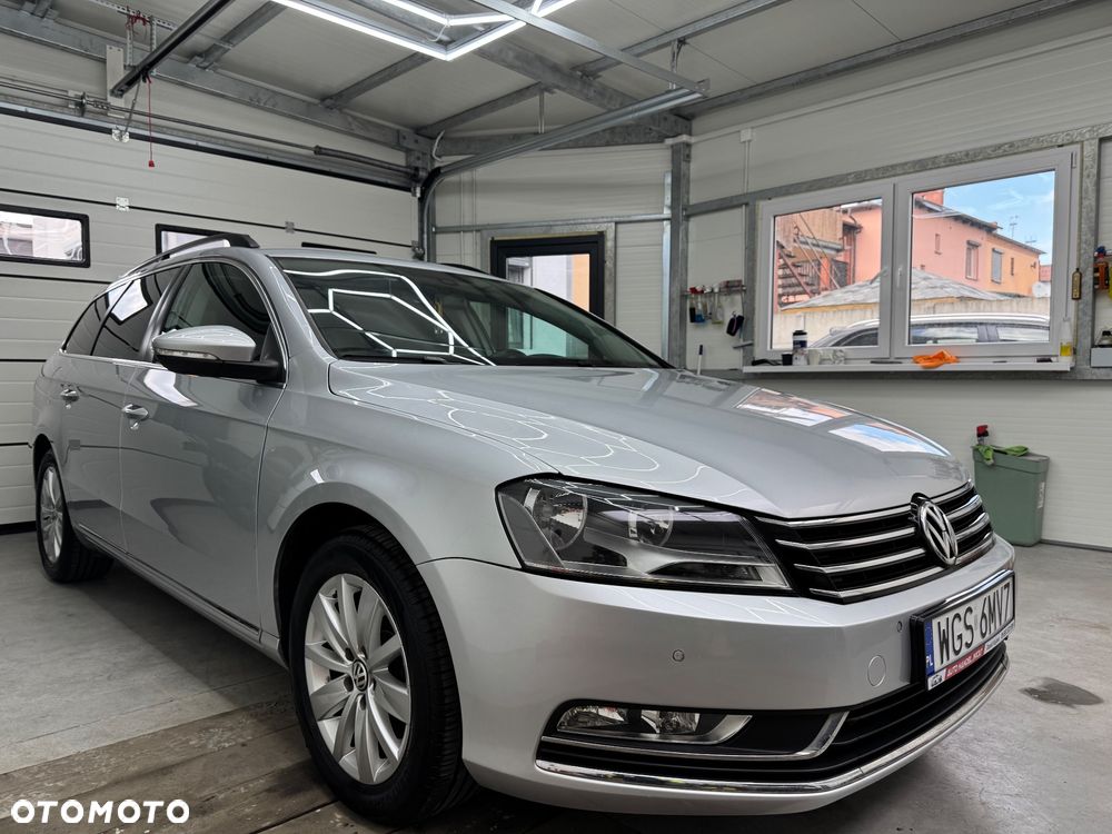 Volkswagen Passat 1.6 TDI Comfortline - 2