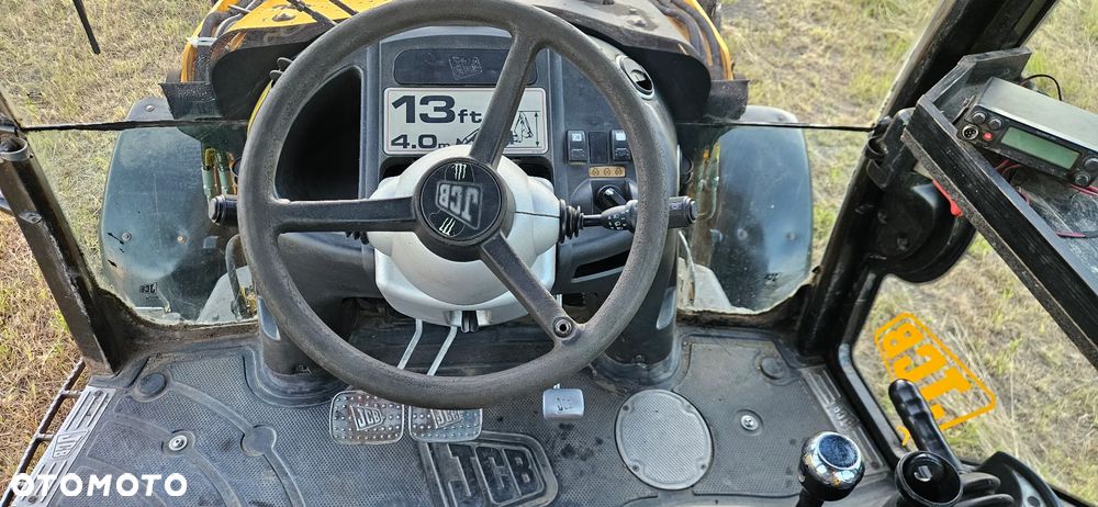 JCB 3CX - 9