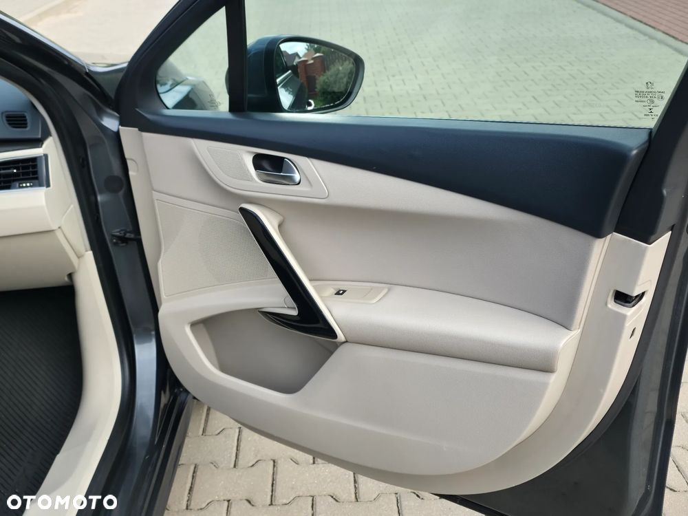Peugeot 508 BlueHDi FAP 180 Automatik Stop&Start Allure - 31