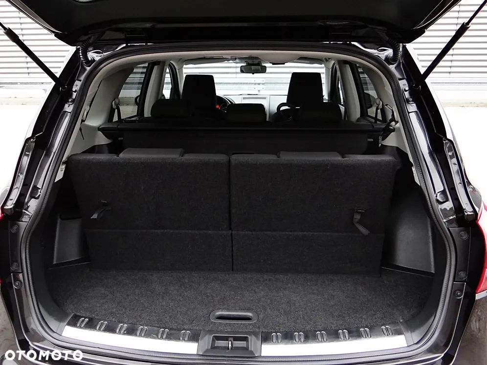 Nissan Qashqai+2 2.0 Tekna - 38