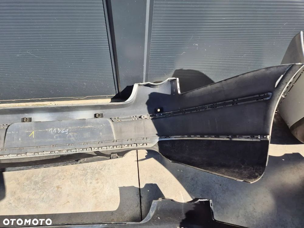 ORYGINALNY ZDERZAK  TYLNY  PASSAT B6 - 15