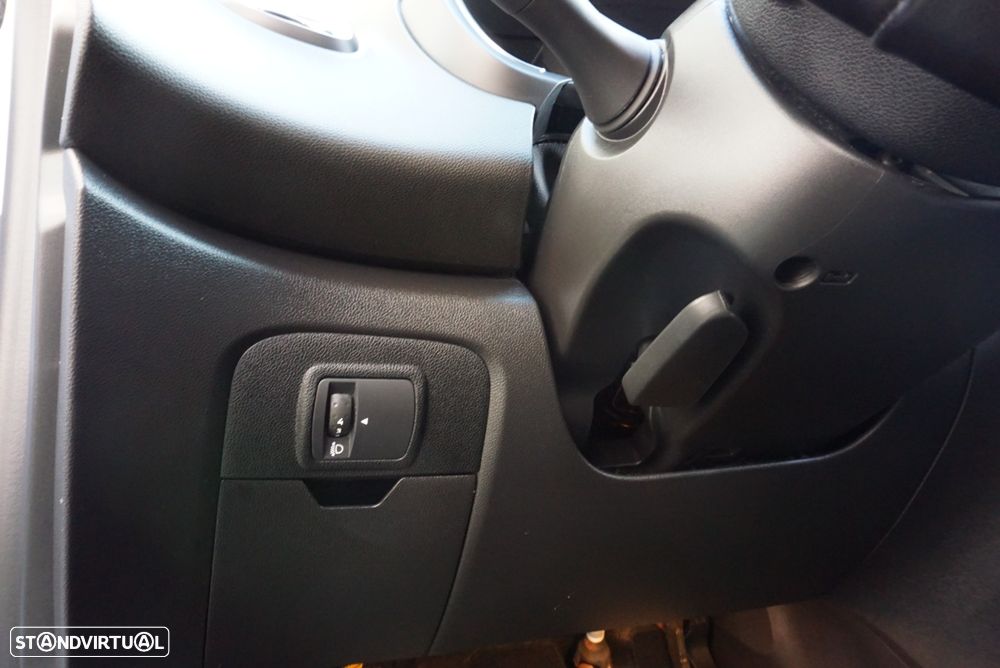 Renault Grand Scénic ENERGY dCi 110 EDC INTENS - 12