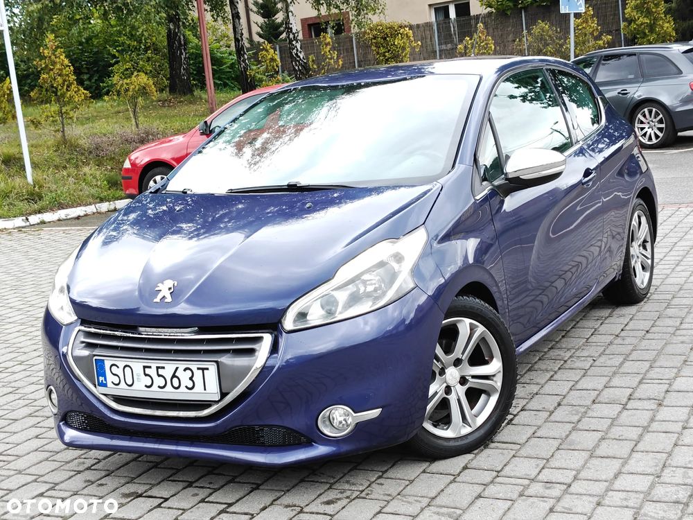 Peugeot 208 1.4 VTi Allure - 2
